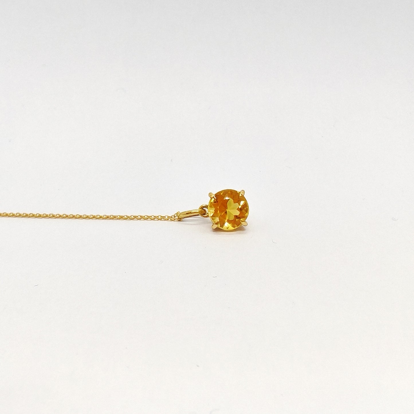 Collana in oro giallo 18 kt con quarzo citrino