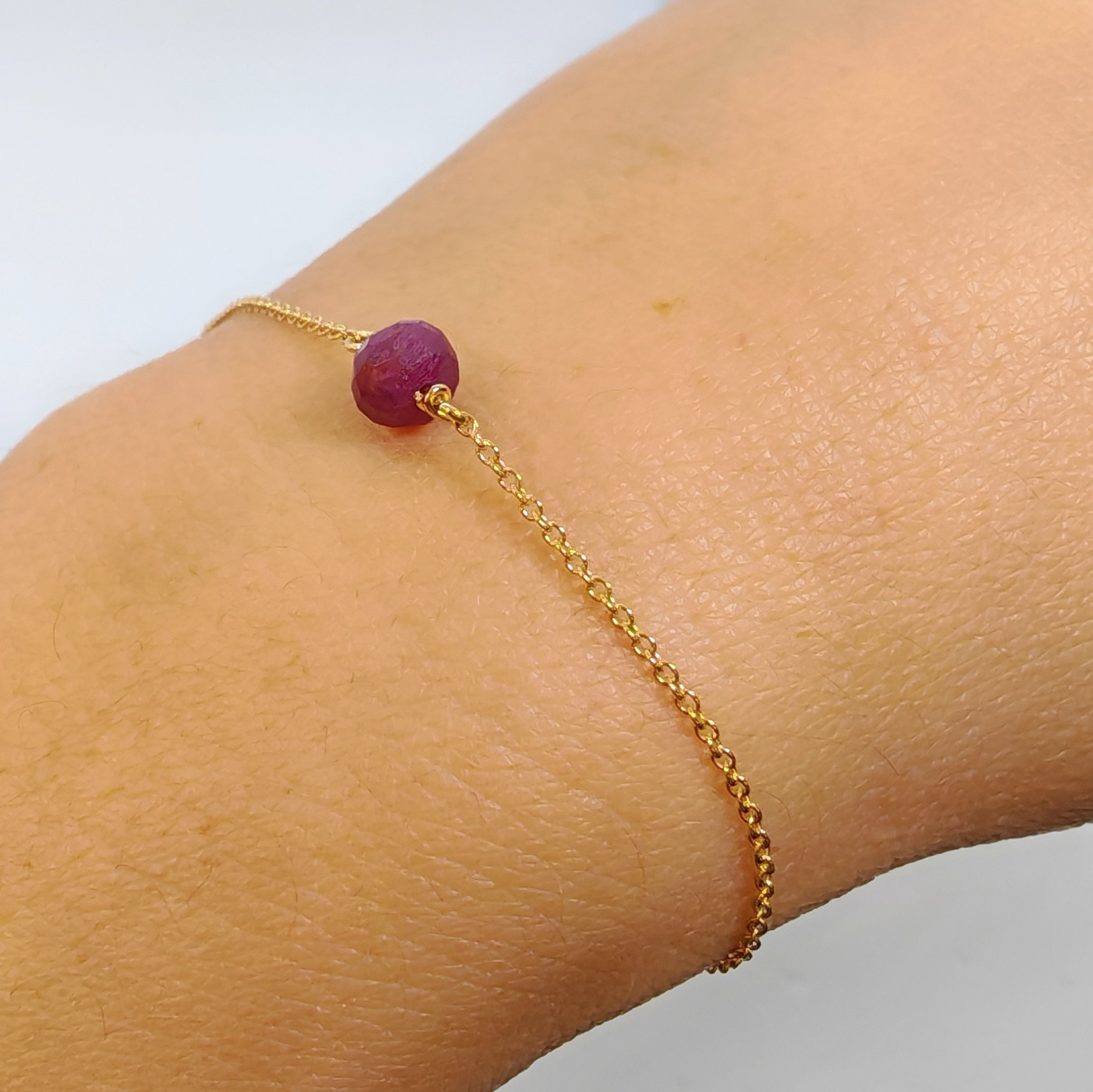 Bracciale in oro giallo 18 kt con rubino