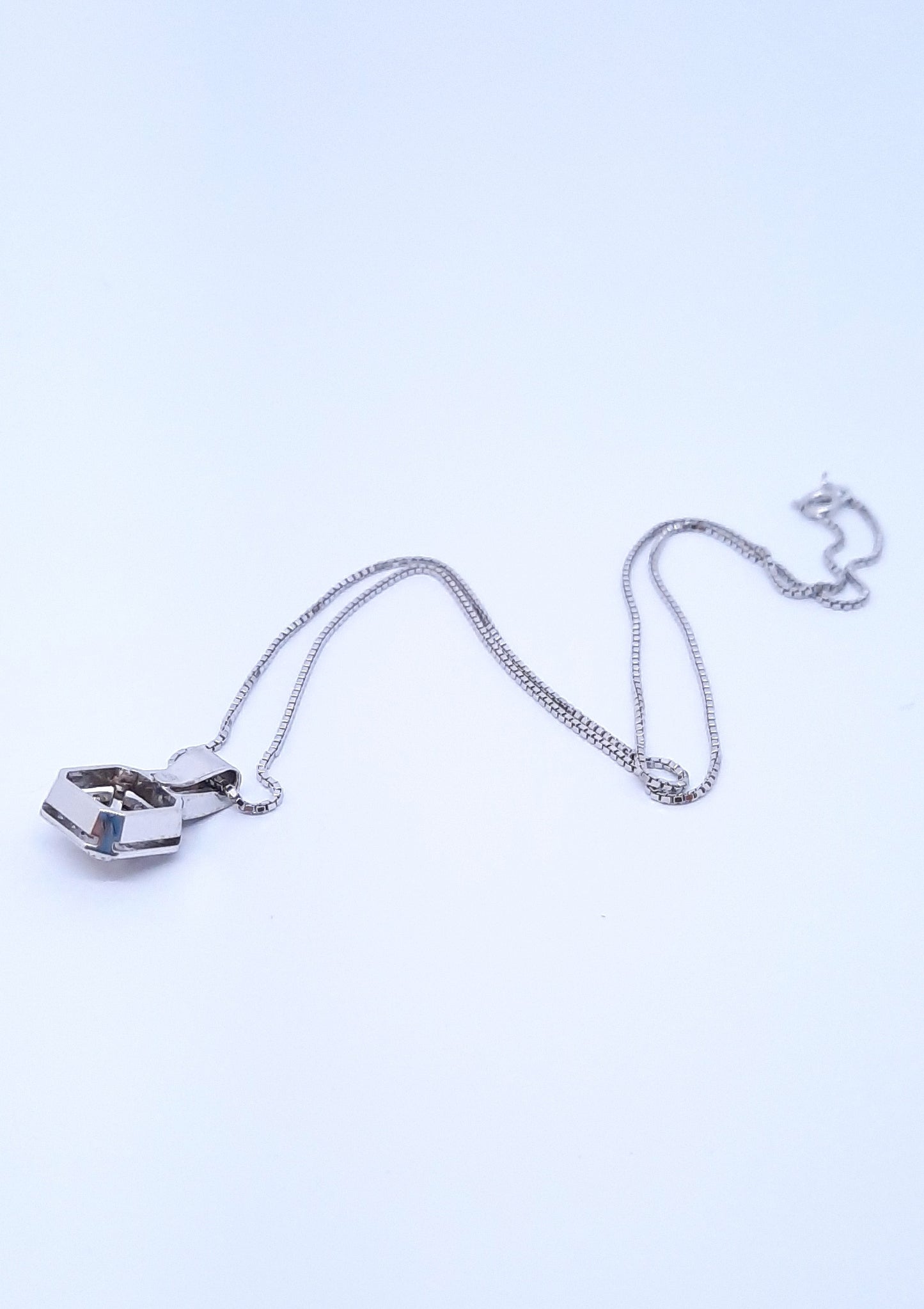 Collana con diamanti in oro bianco 18 kt COD 1