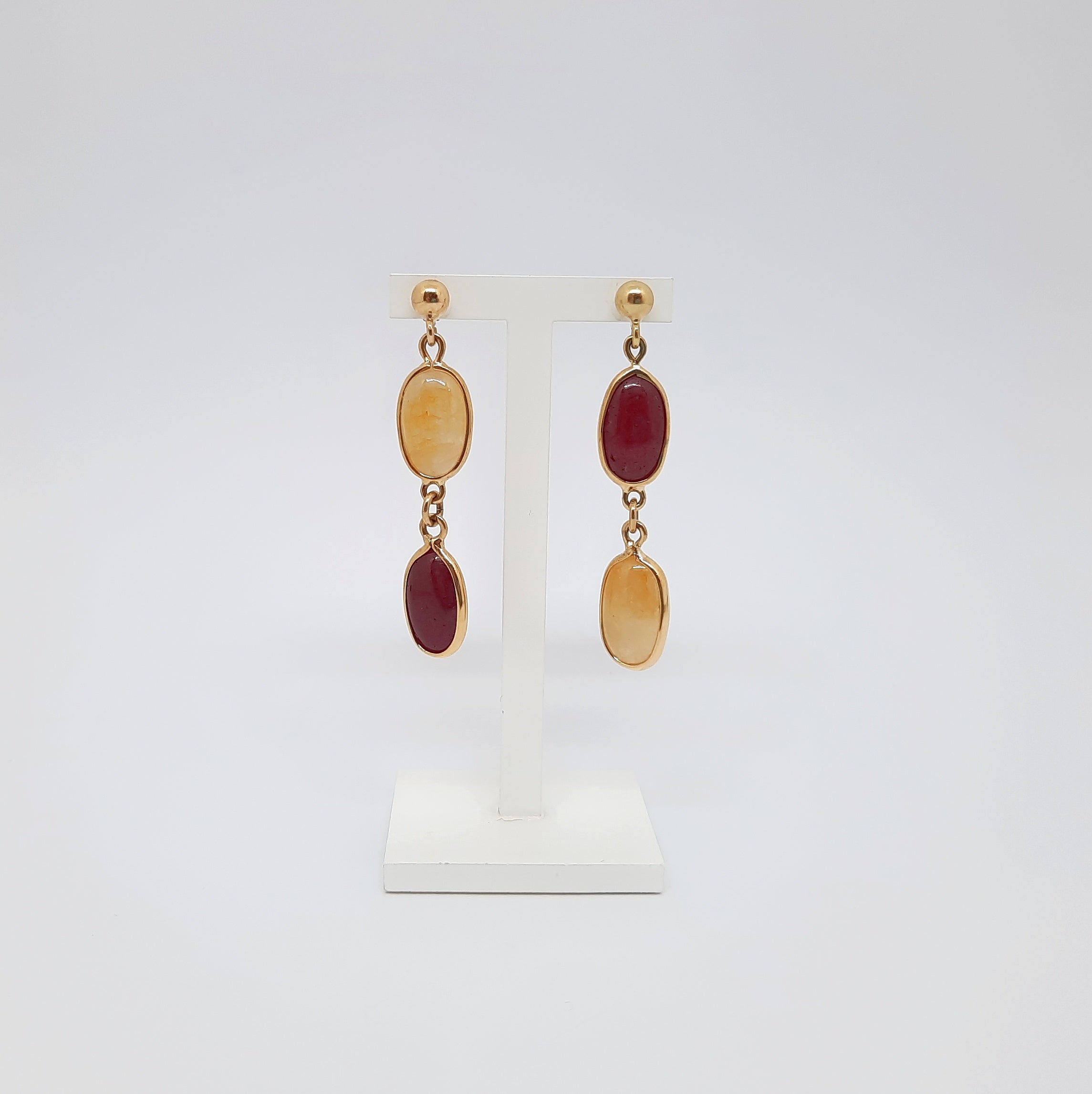 Orecchini in oro giallo 18 kt corindone giallo e rosso
