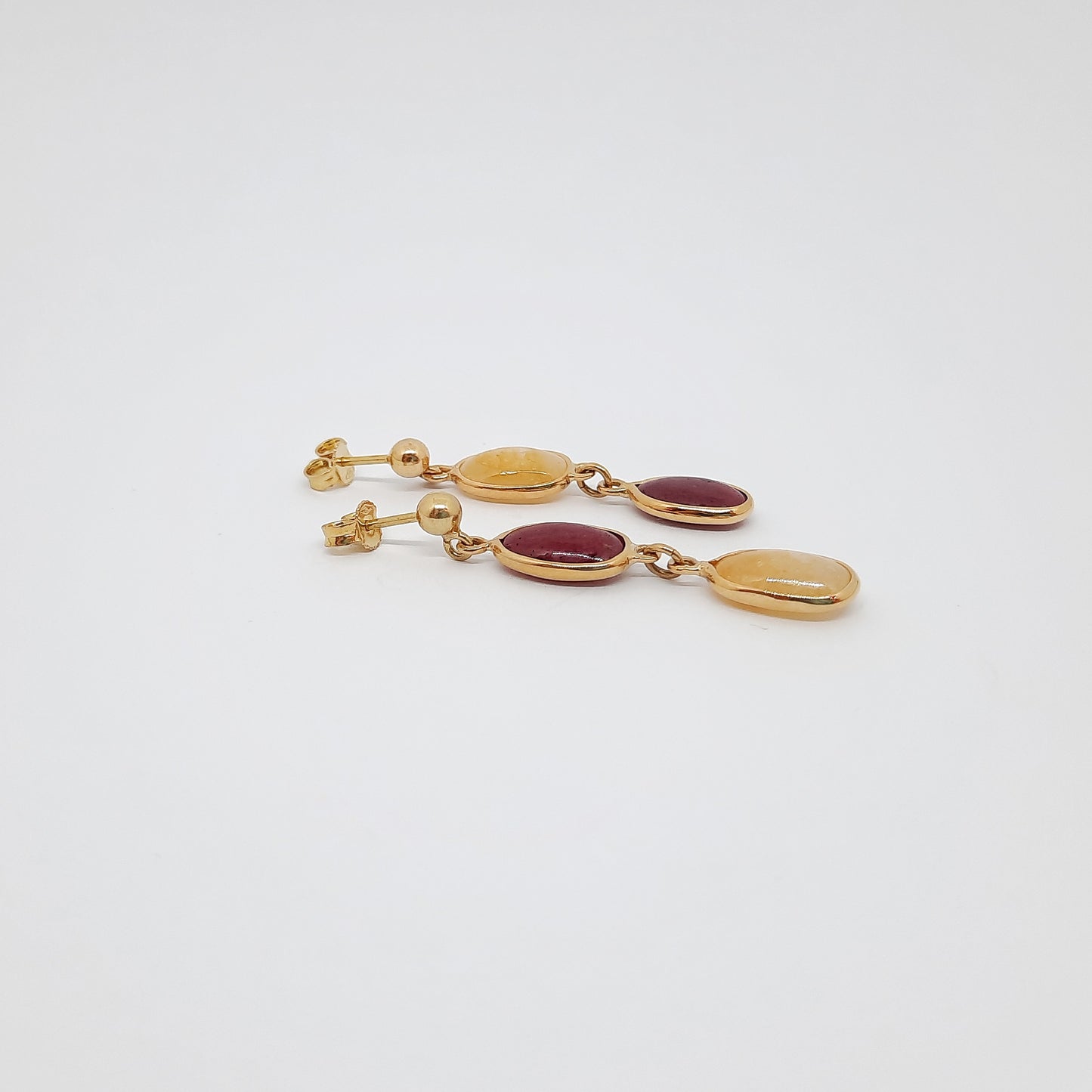 Orecchini in oro giallo 18 kt corindone giallo e rosso