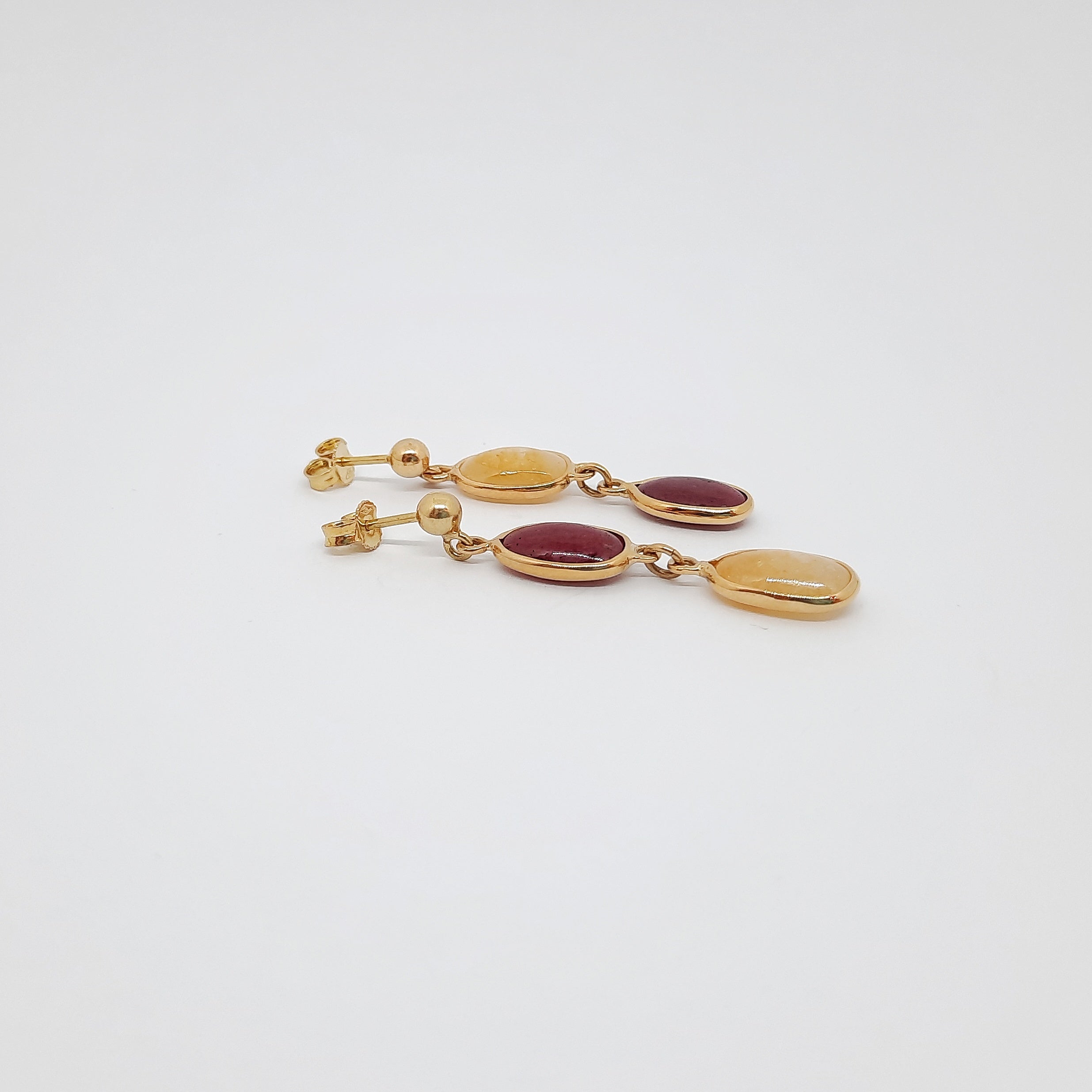 Orecchini in oro giallo 18 kt corindone giallo e rosso